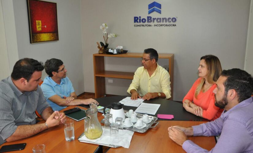 Na reunião foram apresentadas as futuras instalações do empreendimento que contará com infraestrutura completa e área de lazer