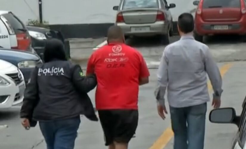 Polícia prende mais dois suspeitos de envolvimento no massacre em escola de Suzano, no dia 13 março  