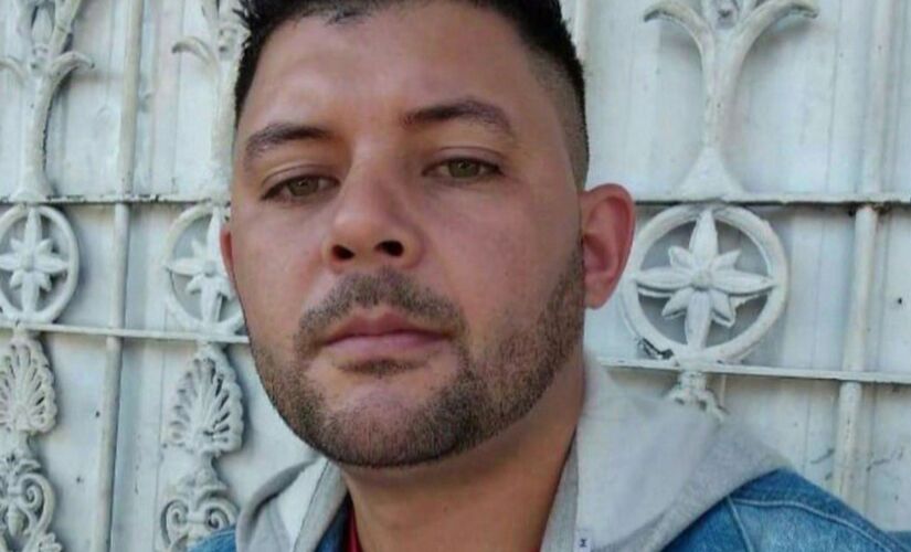 Jonathan Gomes Moreno foi preso logo após o crime em São Bernardo do Campo; ele atirou na ex-namorada e no amigo 