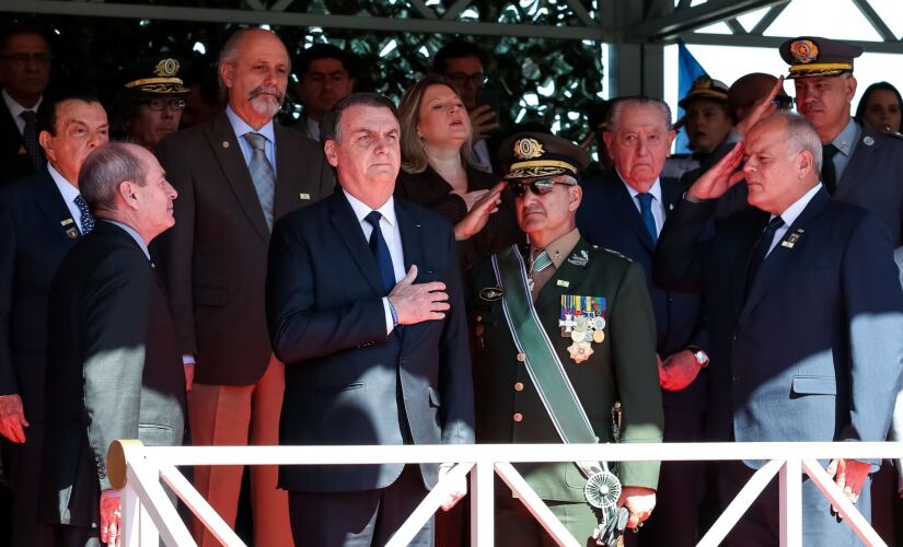 O presidente Jair Bolsonaro participou de uma homenagem ao Exército na quinta-feira, em São Paulo