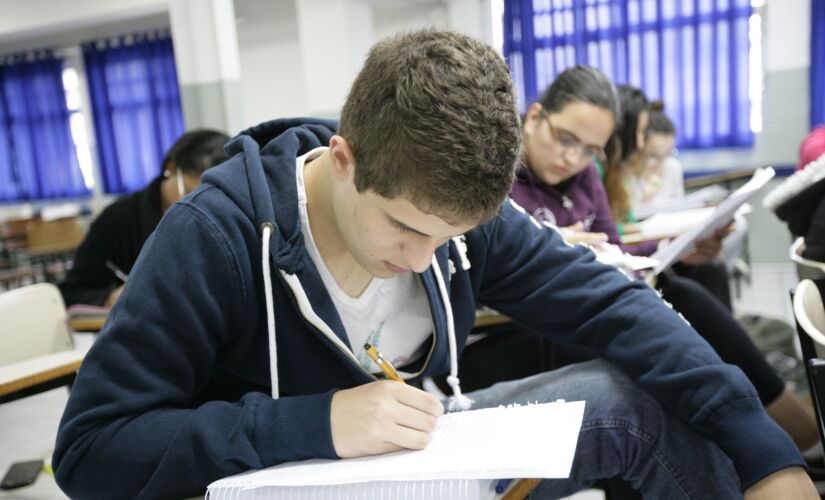 Os estudantes que não tiverem a solicitação aceita poderão entrar com recurso até o dia 26, também na Página do Participante 