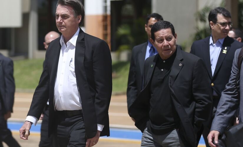Vice-presidente da República, general Hamilton Mourão rebateu as críticas feitas à classe militar 