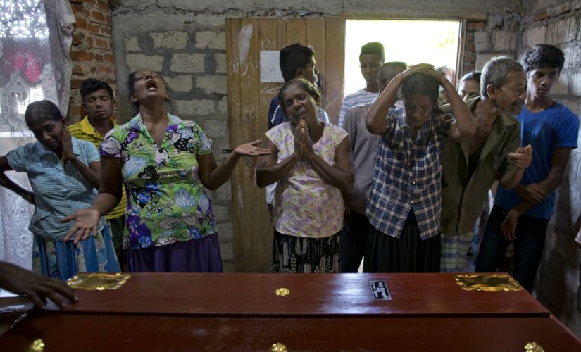 As autoridades do Sri Lanka informaram que o balanço de mortos nos atentados do domingo de Páscoa na verdade é de 253 vítimas