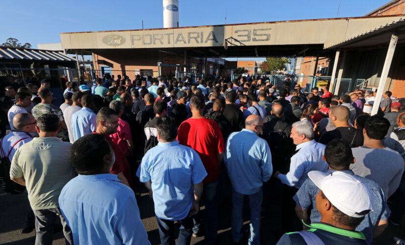 Segundo a Ford, o acerto foi feito por acordo coletivo com o Sindicato dos Metalúrgicos do ABC