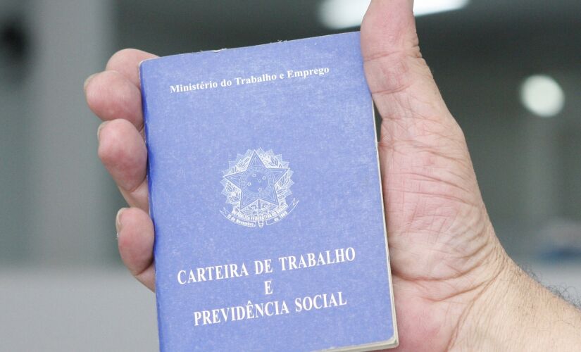 Levantamento revela que homens com ensino superior são os que mais concordam com mudanças