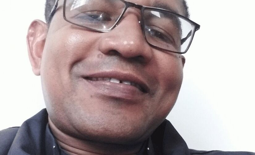 Rosivaldo Paz Serra, de 47 anos,  é padre da Paróquia São Pedro Apóstolo, em Taboão 
da Serra, na Grande São Paulo