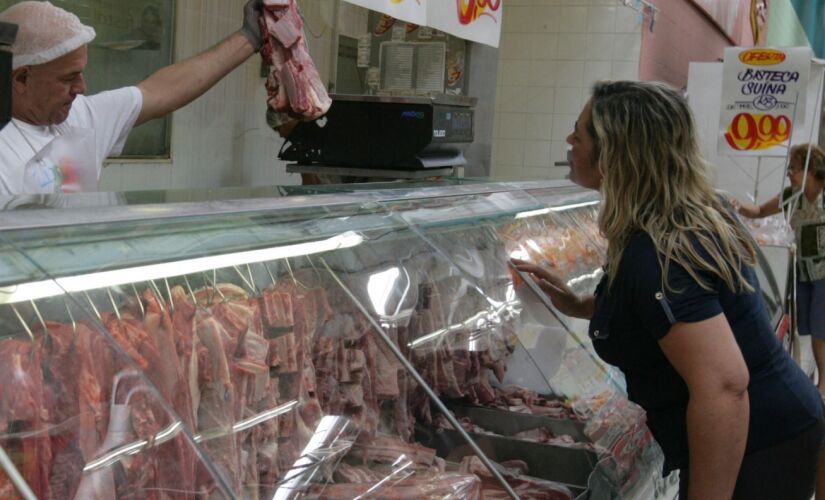 Alimentação foi um dos grupos que mais puxou o índice ao alto