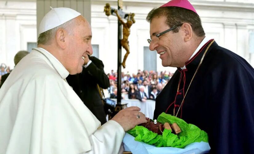 Papa Francisco mudou leis da Igreja para obrigar padres a investigar casos de assédio sexual