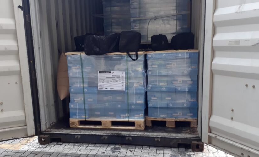 A ação detectou os tabletes da droga escondidos em 15 bolsas