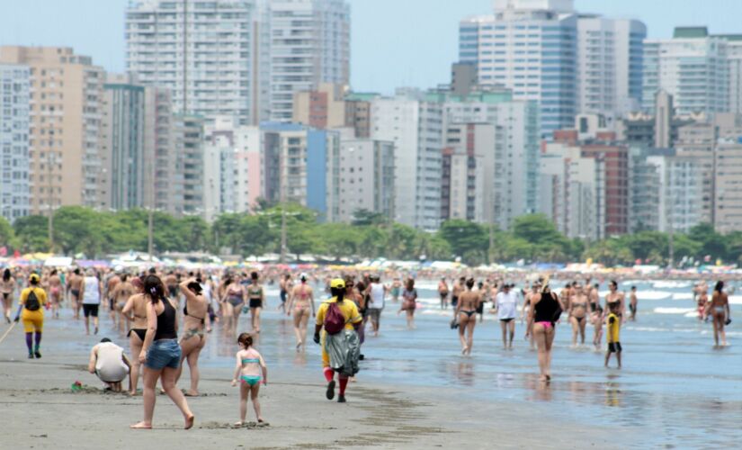 O total de homicídios caiu 43,8% no mês passado na Baixada Santista, passando de 16 para 9