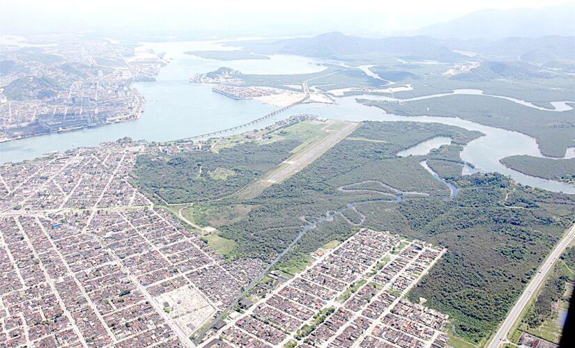 A pista na cidade do litoral sul, de acordo com a Aeronáutica, comportaria voos regionais de aeronaves com até 80 assentos