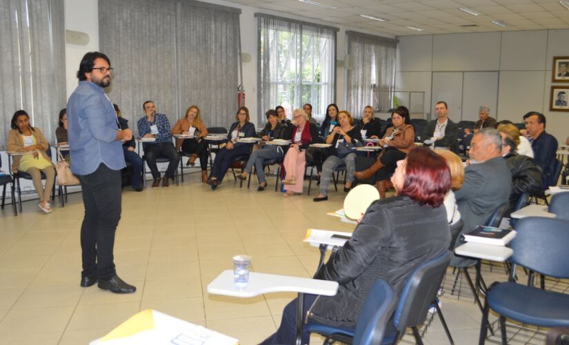 Nos dias 20, 21 e 23 de maio, a capacitação dos profissionais foi realizada na Faculdade Anhanguera em Itapecerica da Serra 