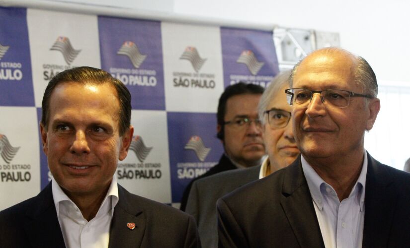 O governador João Doria (PSDB) junto com o ex-governador de São Paulo, Geraldo Alckmin