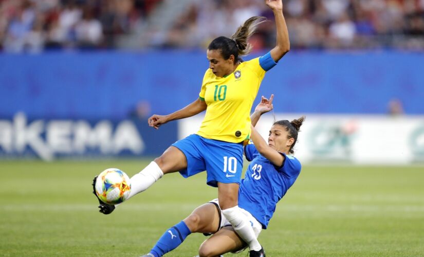 Marta voltou a colocar o seu nome na história o futebol ao se tornar a maior artilheira das Copas