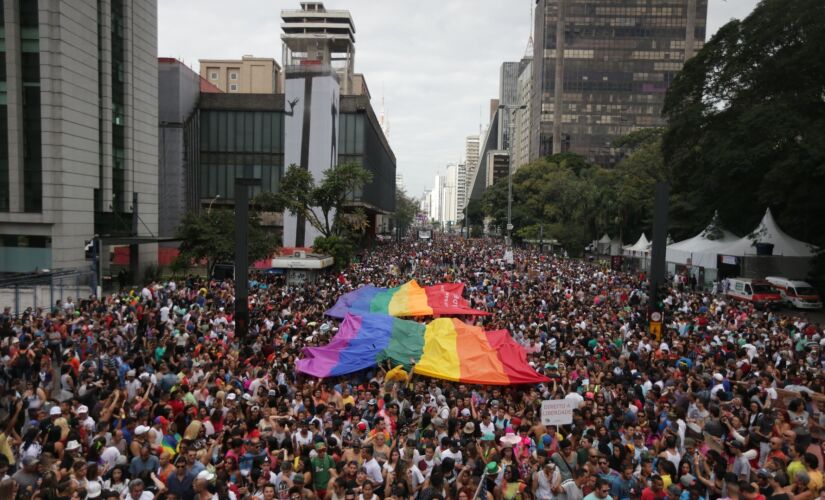 Para sociólogo, os números são graves; no domingo ocorre na Capital a Parada do Orgulho LGBT
