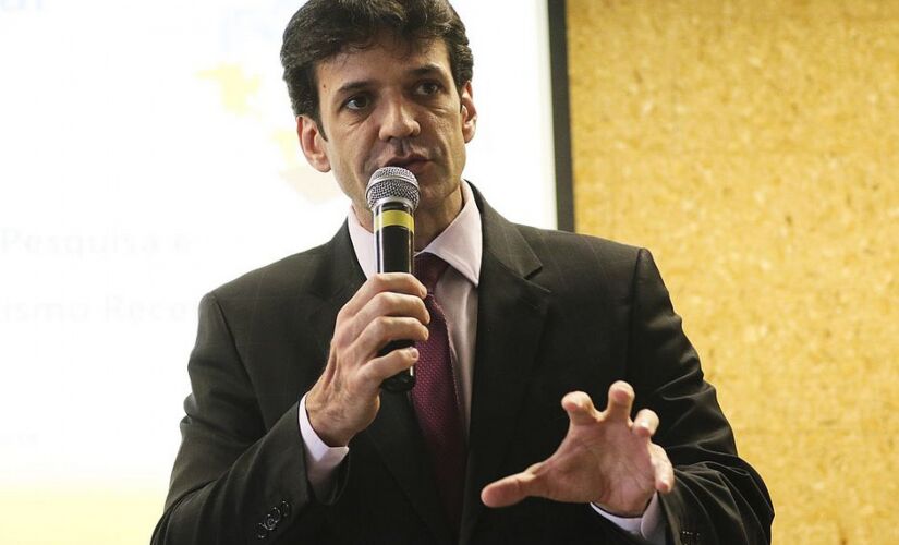Assessor preso é principal elo formal entre laranjas do PSL e ministro do Turismo, Marcelo Álvaro Antônio (PSL-MG) (foto)