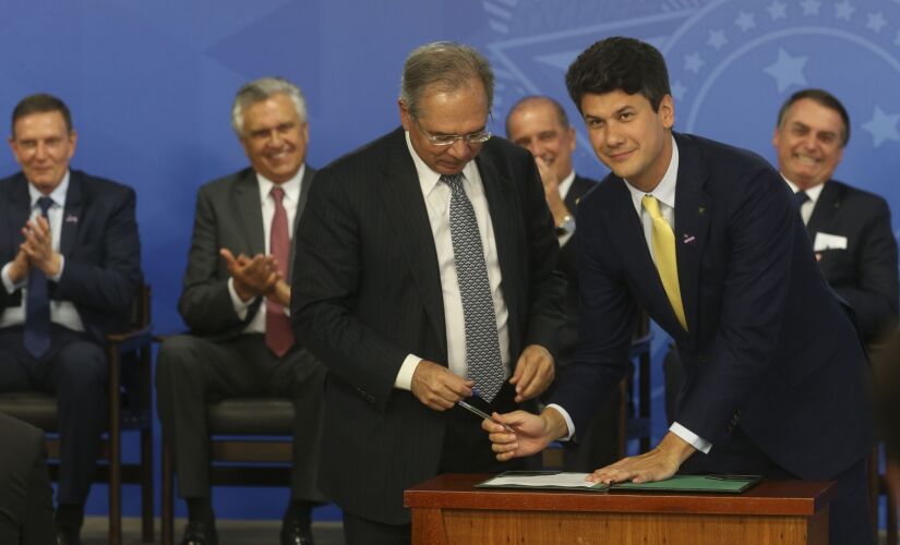 Ministro da Economia e novo presidente do BNDES, Gustavo Montezano, durante cerimônia de posse no Palácio do Planalto