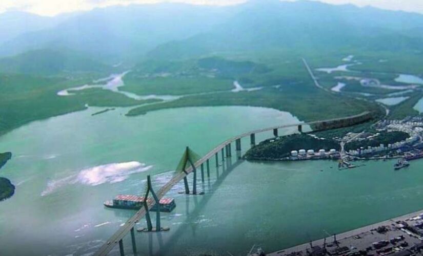 Construção de uma ponte (maquete acima) ligando Santos e Guarujá, no Litoral, tem virado motivo de discussão entre autoridades