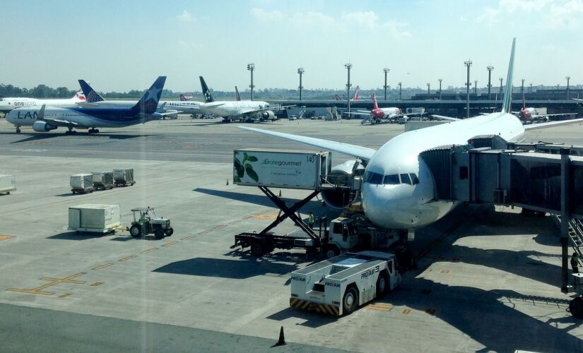 Entre as melhorias no aeroporto na Grande SP estão obras de expansão e modernização de processos
