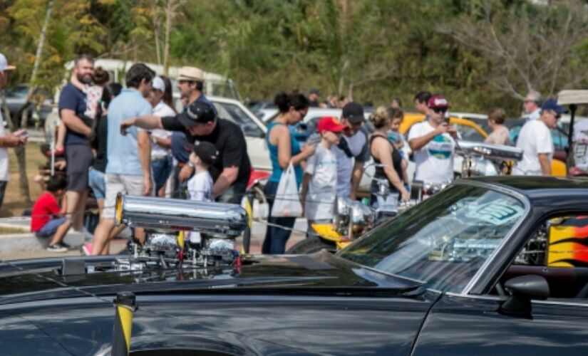 Prefeitura de São Caetano do Sul, no ABC Paulista, realiza nos dias 26, 27 e 28 o tradicional Encontro Anual de Carros Antigos
