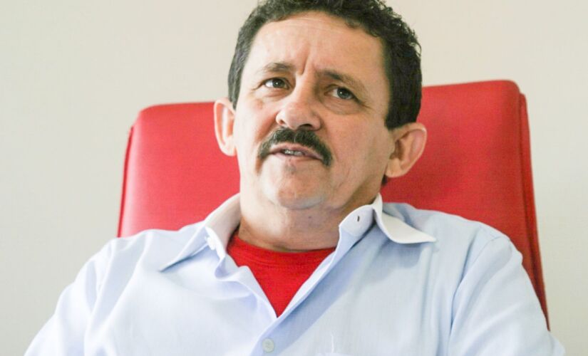 Cruz teria nomeado servidores comissionados para funções técnicas