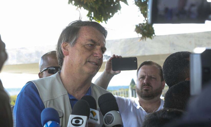 'Alguns falam que eu atendi interesse de construtoras. Não, eu atendi interesse do povo', disse presidente