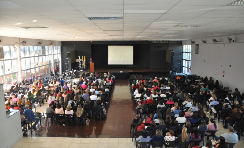O evento, realizado pela Secretaria de Educação, Cultura, Esportes e Turismo, foi realizado no Porto Feliz Tênis Clube na última terça-feira