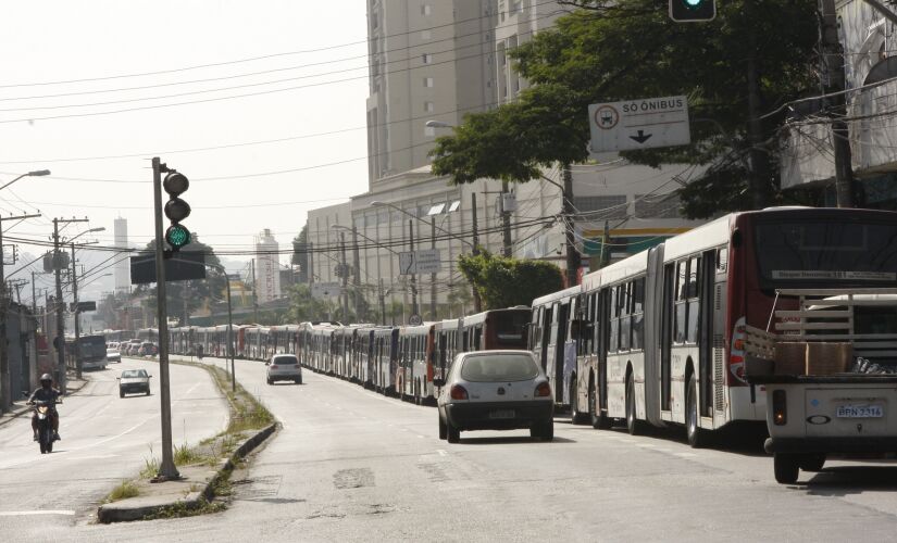 Protesto seria contra o 'desmonte' do sistema de transporte em SP