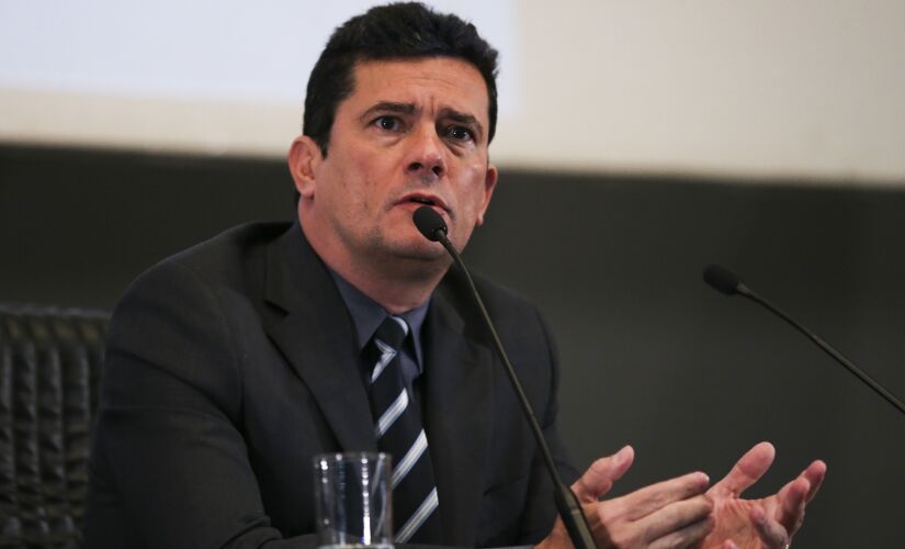 Ao STF,  Sergio Moro afirmou que não tem acesso ao inquérito policial, que tramita na 10ª Vara Criminal do Distrito Federal