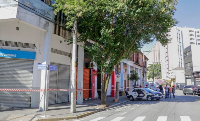Justiça determinou a demolição do edifício localizado na esquina da rua Heloísa Pamplona com a avenida Conde Francisco, no ABC