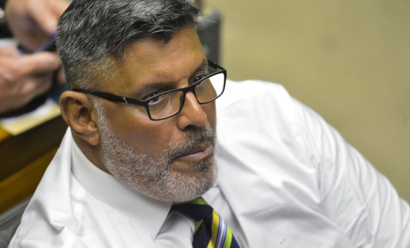 A situação de Frota no partido se complicou nos últimos meses, e o deputado foi retirado da vice-liderança do PSL na Câmara 