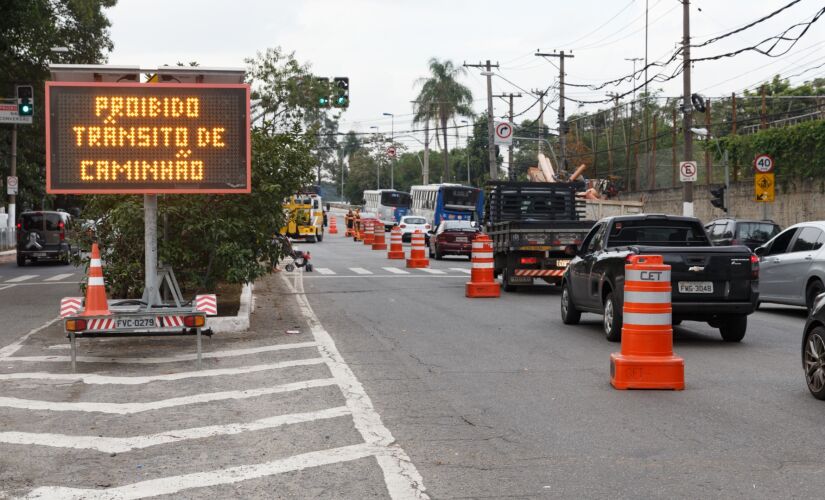 Em maio, secretaria solicitou à CET a proibição da circulação de caminhões na ponte sentido bairro