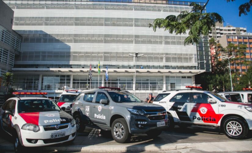 Em um ano e meio, o índice de roubo de veículos caiu cerca de 35%, passando de 143 no primeiro semestre de 2017 para 93 casos 