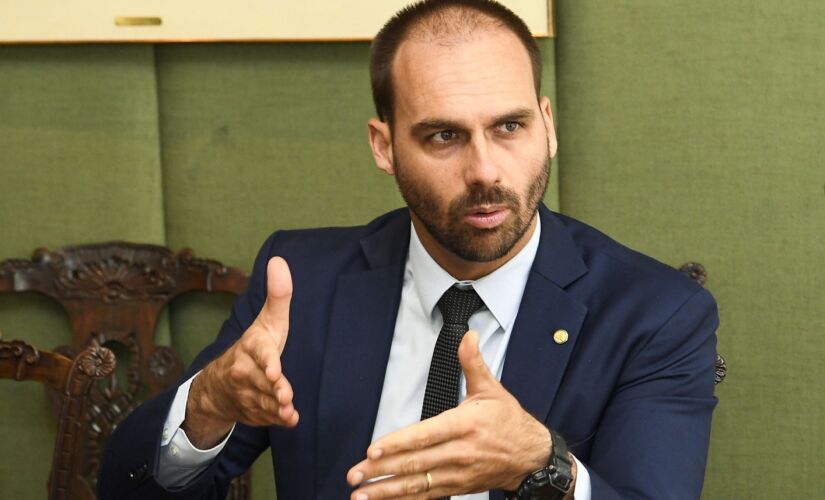 O presidente disse que é direito do Senado rejeitar seu filho, o deputado Eduardo Bolsonaro