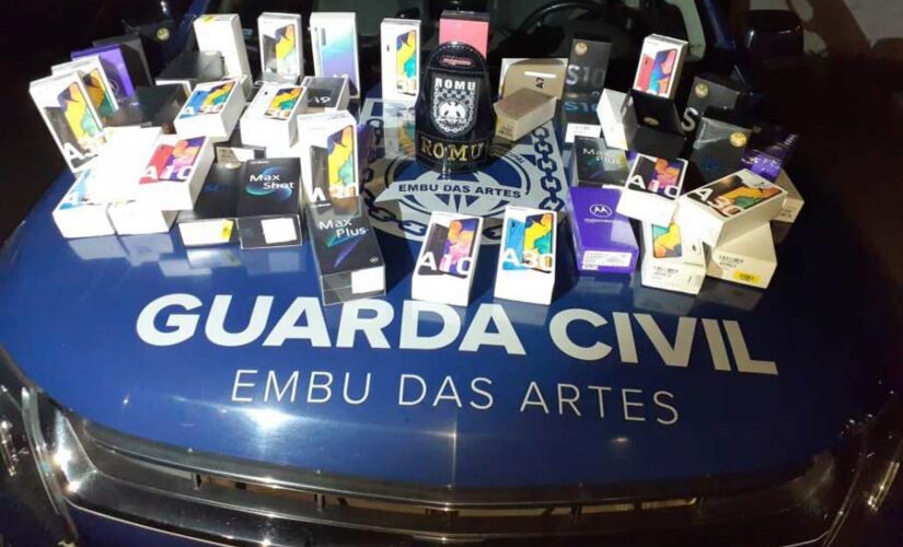 GCM recupera carga de celular roubada no Jardim Dom José, em Embu das Artes; caso foi registrado na delegacia central da cidade