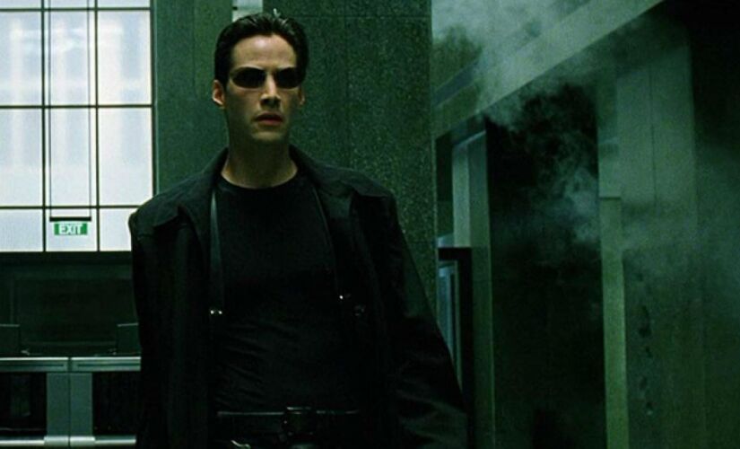 "Ele está passando por uma luta interna"
Keanu Reeves sobre o momento de seu personagem. 