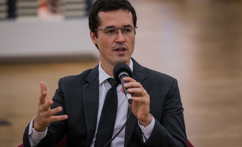 Deltan Dallagnol, coordenador da Lava Jato em Curitiba, vai deixar a força-tarefa por questões de saúde familiar