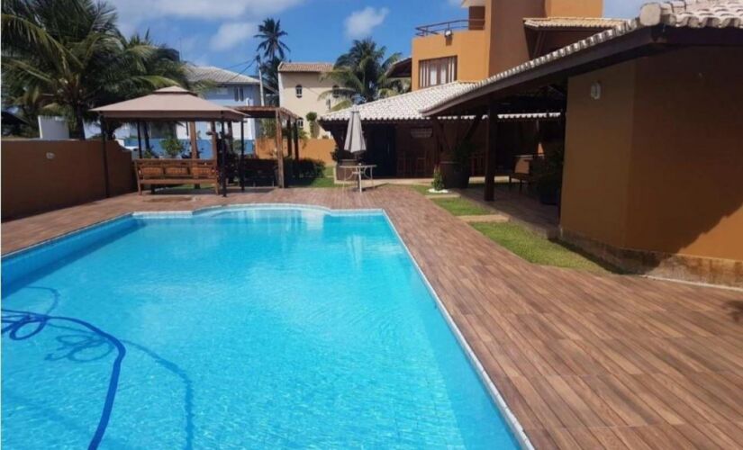 Duas residências serão leiloadas em 2 de outubro, e foram avaliadas em R$ 1,6 milhão