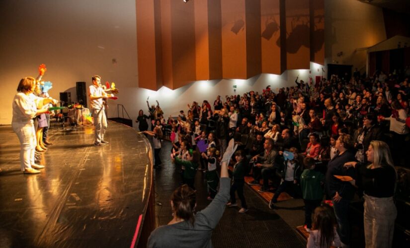O anúncio das refeições foi feito durante um evento no teatro Paulo Machado de Carvalho, no ABC 