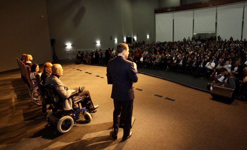 Iniciativa 'Meu Emprego - Trabalho Inclusivo' ofertará 17 mil vagas em cursos de qualificação profissional no estado de SP