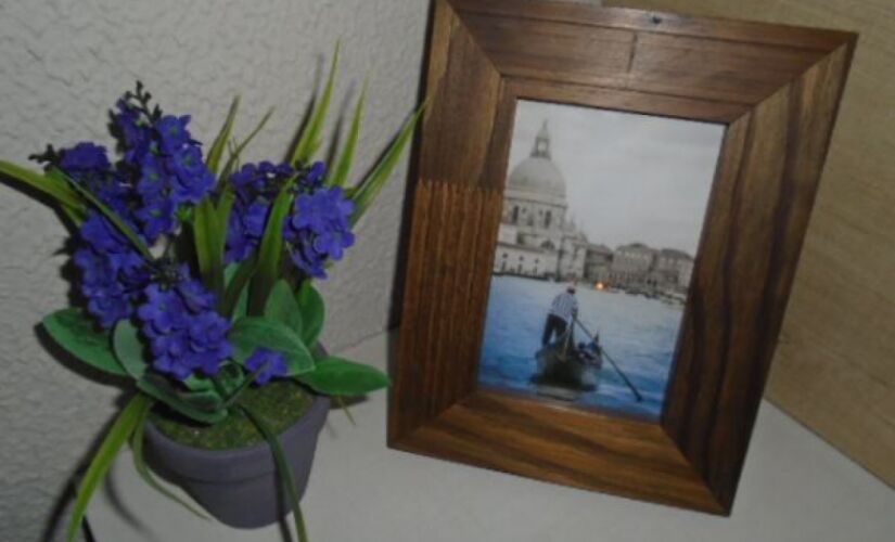 Entre os itens disponibilizados, os de decoração possuem os valores mais baixos do pregão, com preços a partir de R$20