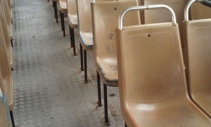 Na cidade de Cedral, os fiscais do Tribunal de Contas encontraram  ônibus sem cinto de segurança