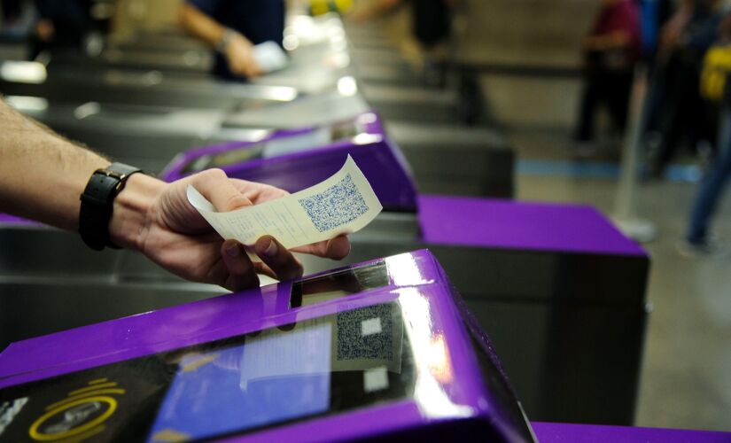 O projeto-piloto começou em 3 de setembro; a ação faz parte do plano da STM de modernizar os sistemas de pagamento das tarifas