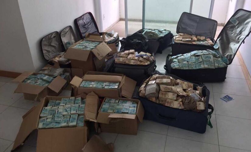 A PF apreendeu os R$ 51 milhões em dinheiro vivo em um apartamento em Salvador, em 2017
