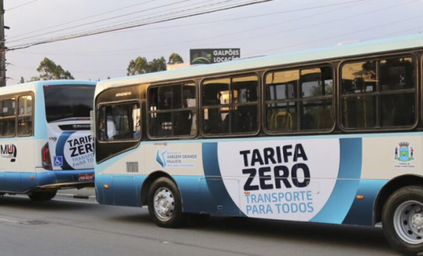 Desde ontem, os passageiros deixaram de pagar a tarifa, após o lançamento do programa 'Tarifa Zero'