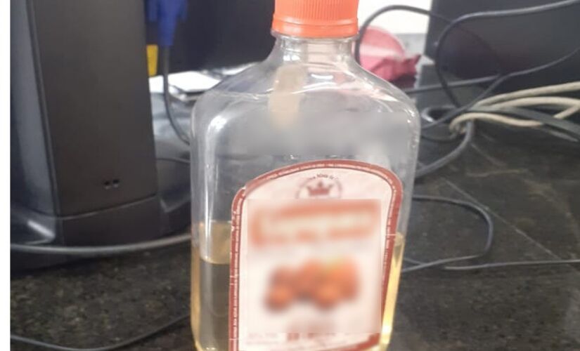 Bebida alcoólica supostamente envenenada foi ingerida por 
um grupo de moradores de rua em Barueri, no último sábado 