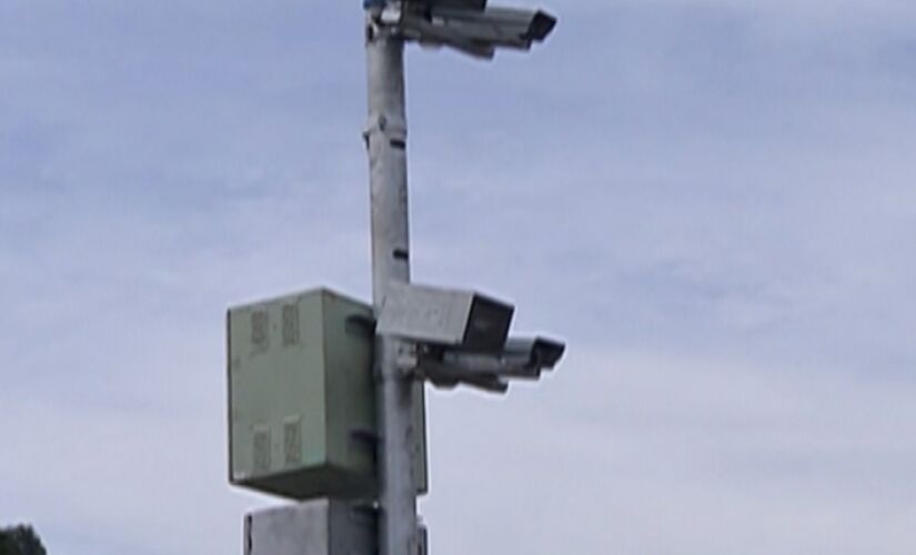 A verificação metrológica no radar leva de 20 minutos até uma hora