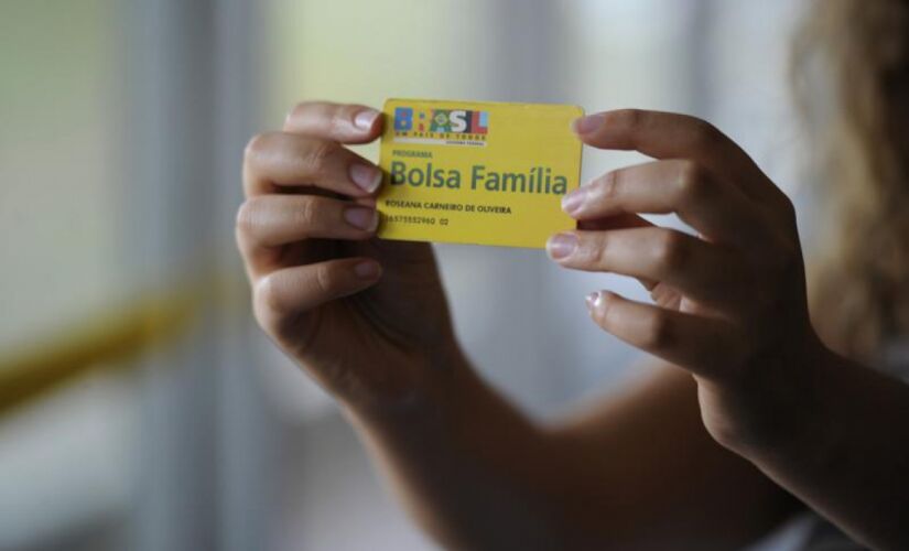 Atualmente, &eacute; realizado um acompanhamento de exames pr&eacute;-natal, nutricional, de sa&uacute;de e frequ&ecirc;ncia escolar m&iacute;nima de 85% para garantir o benef&iacute;cio
