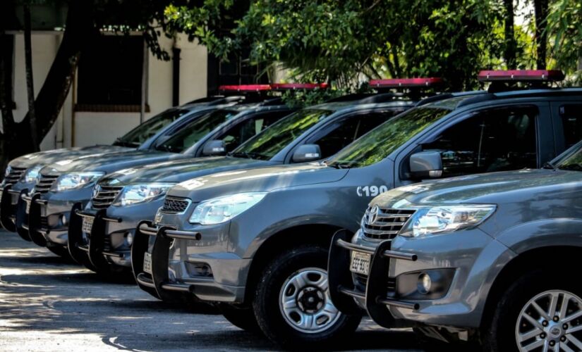 A entrega faz parte de um pacote de investimento de cerca de 
R$ 100 milhões para aquisição de 1.820 veículos para todo o Estado