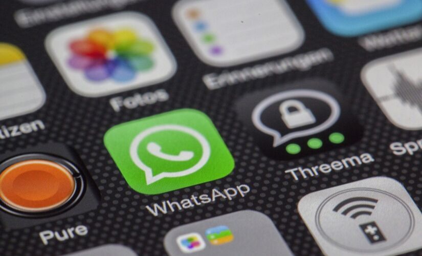 Em uma escola da cidade de São Paulo, o diretor enviou áudio pelo WhatsApp com orientações sobre as aulas remotas